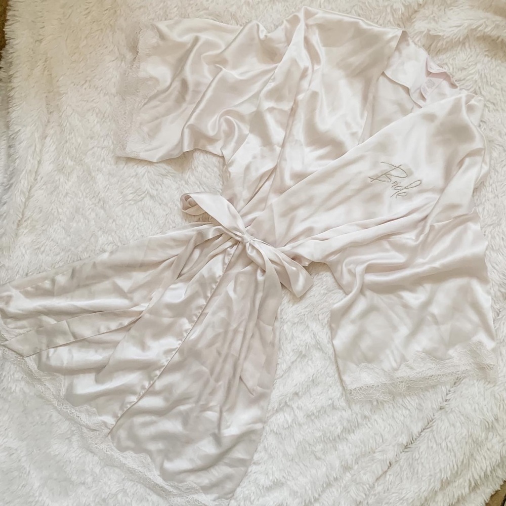 Victoria’s Secret Bride Robe